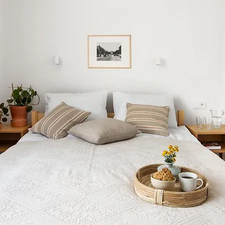 Free Time Apartment *